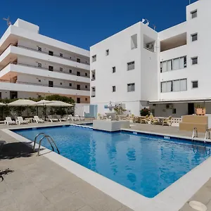 https://apartamentos-arcomar.balearic-islands.net